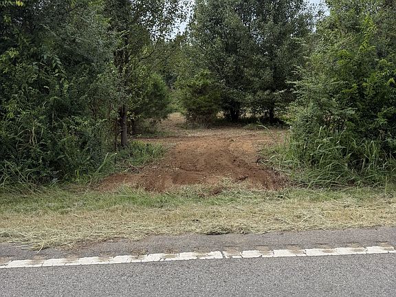 2nd image of 0 Highway 11 S