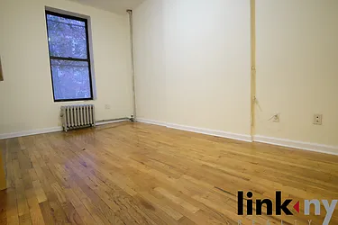 Rented by Link NY Realty