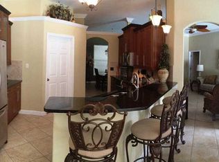 4589 Country Manor Dr, Sarasota, FL 34233