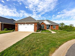 181 Royal View Dr, Lebanon, KY 40033
