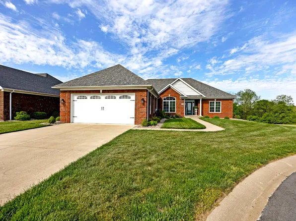 181 Royal View Dr, Lebanon, KY 40033