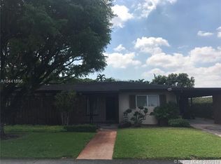 8470 SW 43rd St, Miami, FL 33155