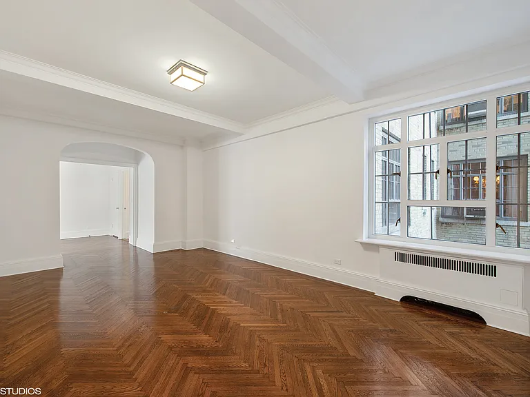 241 Central Park W #4E — Photo 12