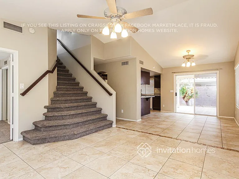 7125 N 28th Ave — Photo 5