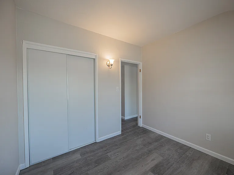 864 E Chandler Blvd, Chandler Az — Photo 13