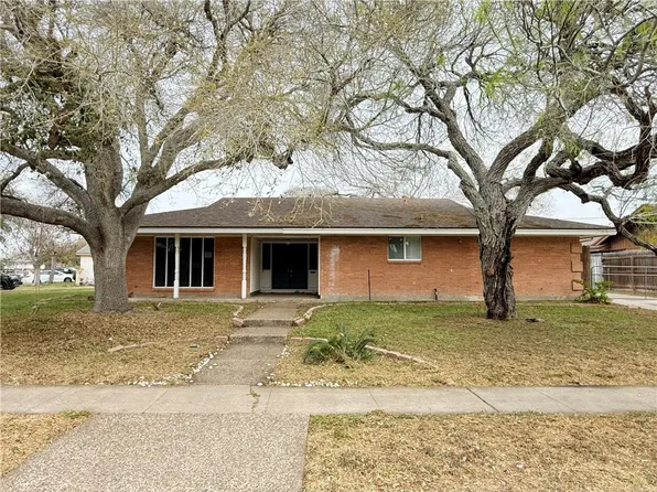 134 Markham Pl, Portland, TX 78374