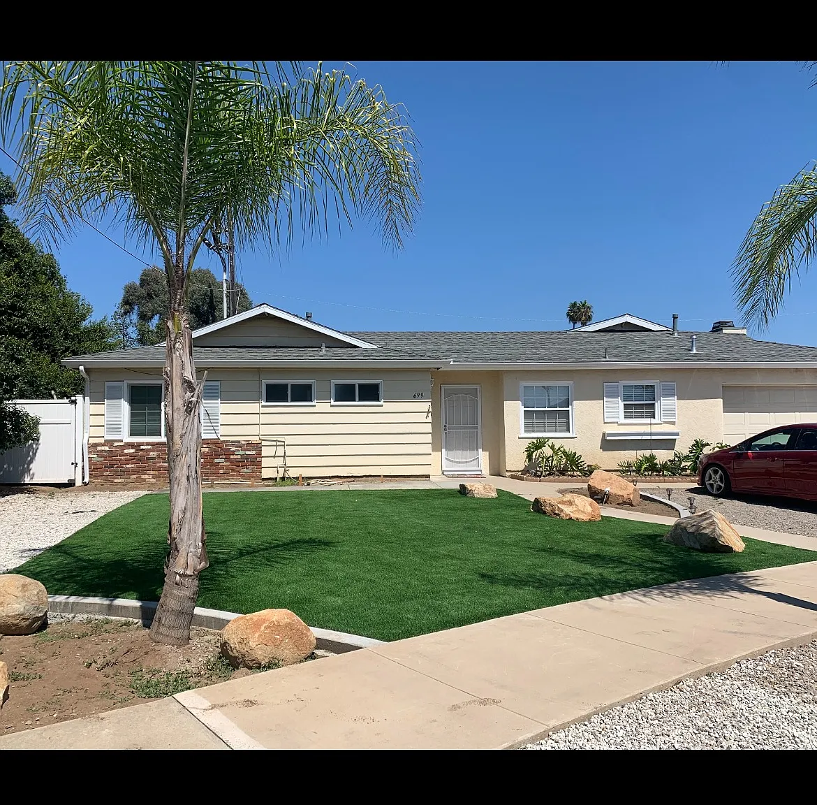 3 bed, 1688 sqft, $4,800 — Photo 1