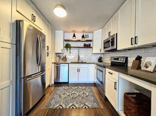 1337 N Dearborn St #5F, Chicago, IL 60610