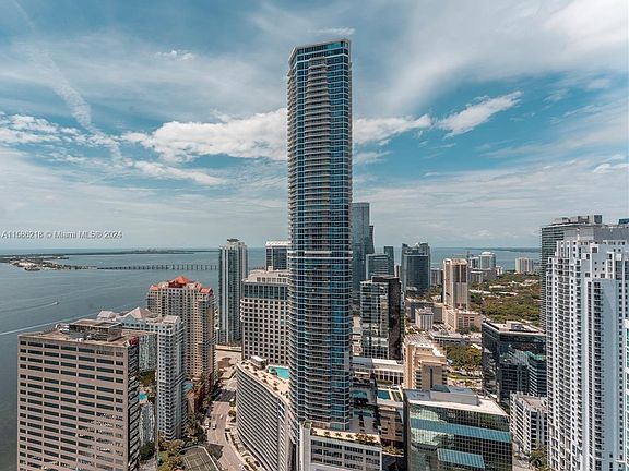 2nd image of 950 Brickell Bay Dr APT 4909