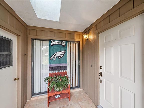 4th image of 4735 OAK HILL DRIVE #8