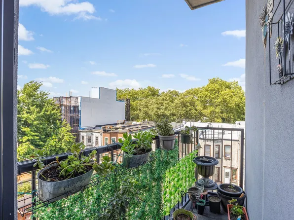 305 Sumpter Street image 34 of 48