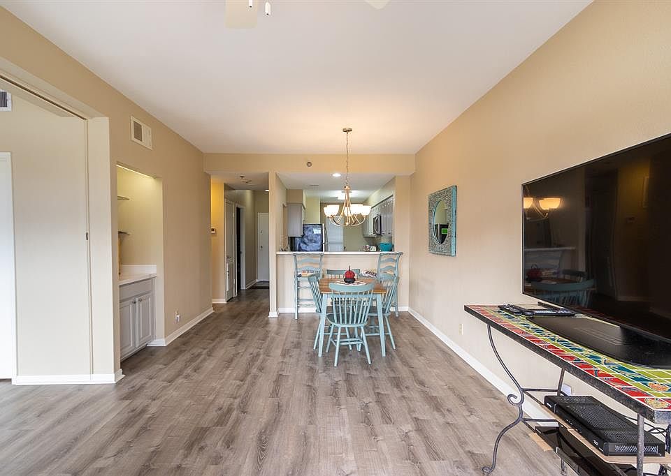 The Breakers Apartments Galveston, TX Zillow