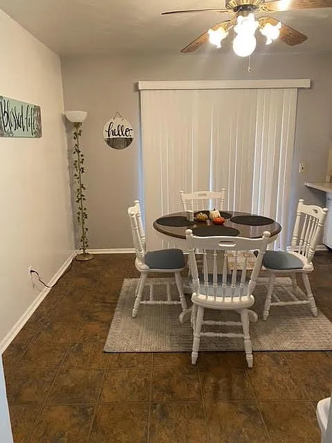 3 bed, 1650 sqft, $2,340 — Photo 4