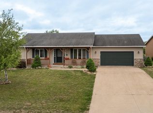 1364 Lone Stone Ct SE, Chatfield, MN 55923