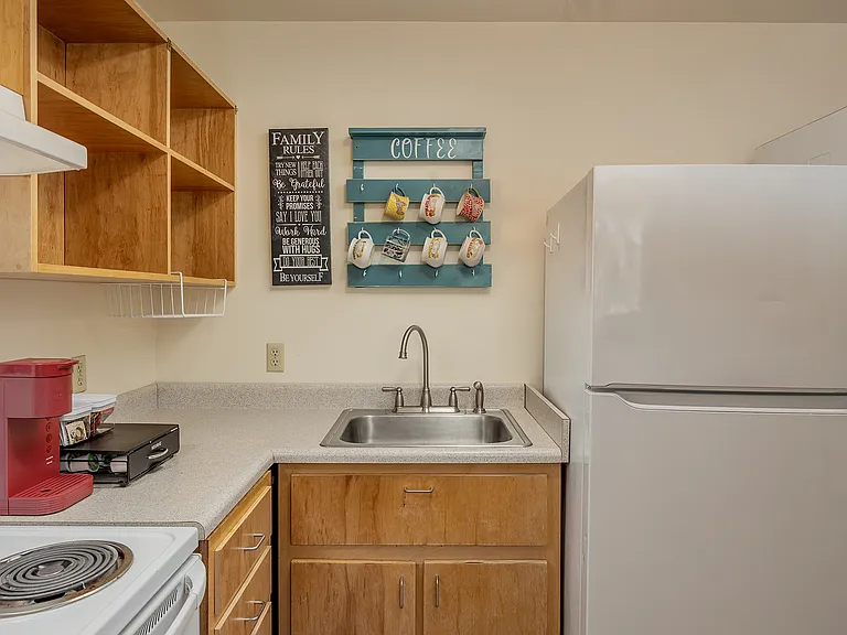 1013 Steele Creek Rd #1 — Photo 10