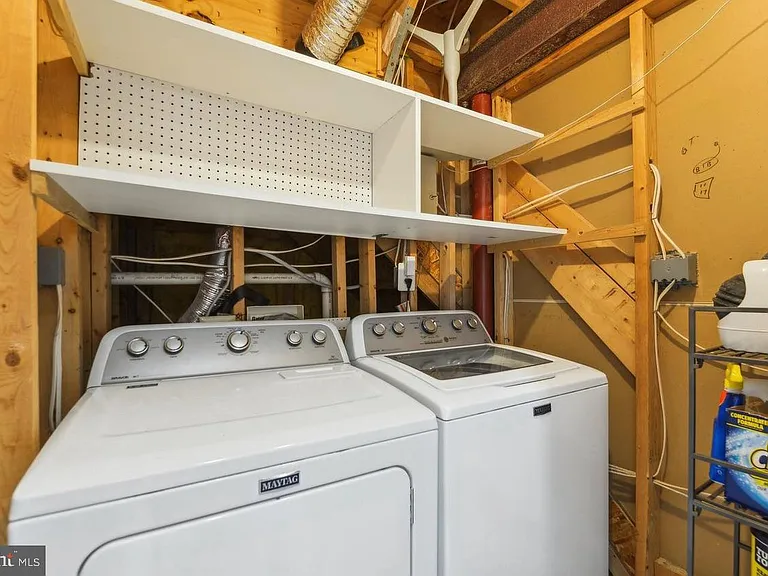 3942 Hartlake St — Photo 22