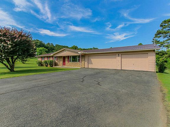 2nd image of 2025 Braden Ln