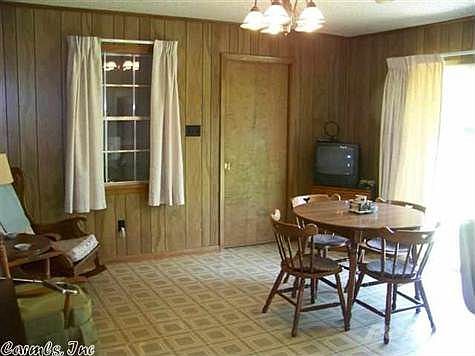 4th image of 2425 Briarwood Dr