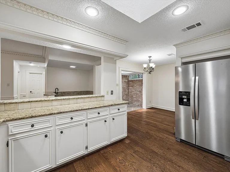 6511 Pauma Dr — Photo 11