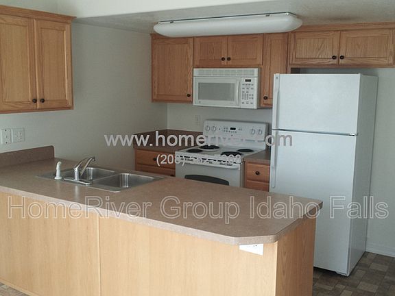 5th image of 1675 N Stevens Dr APT C