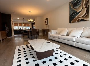 12553 Todd Ln #2, Fairfax, VA 22033