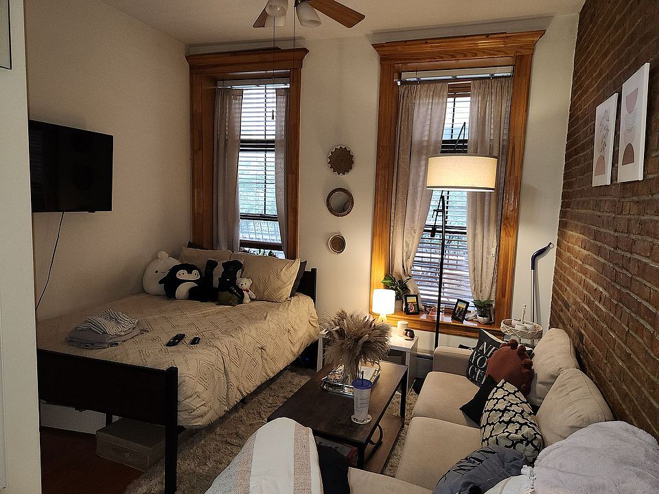 1st image of 232 E 64th St APT 4