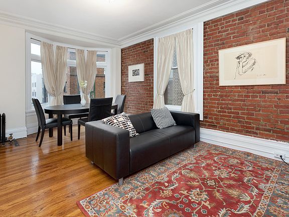 2nd image of 821 Leavenworth St #40