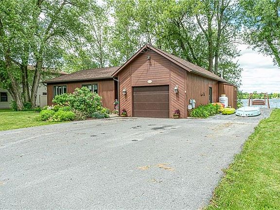 2nd image of 27321 Park Dr