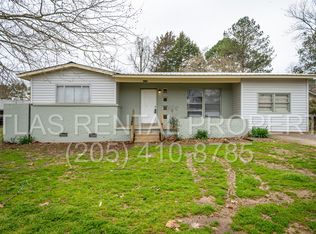 2229 Medaris Rd NW, Huntsville, AL 35810