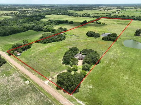1552 Holub Rd, Schulenburg, TX 78956