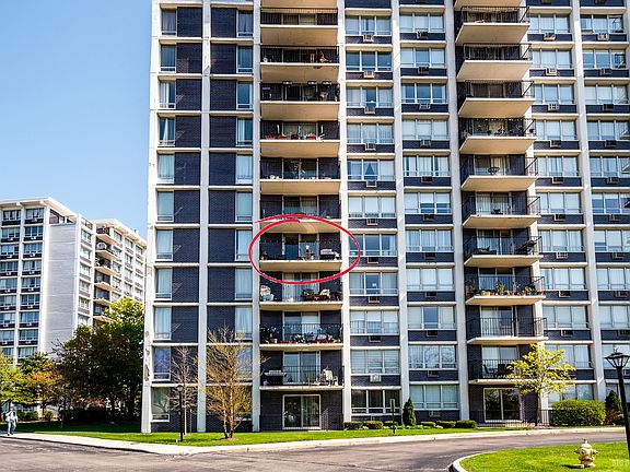 3rd image of 8815 W Golf Rd APT 5A