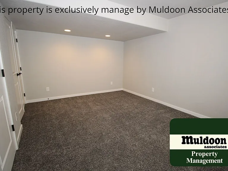 10339 Finn Dr — Photo 27