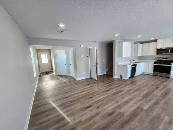 13721 Kaylemore Trl #13721, Rosemount, MN 55068