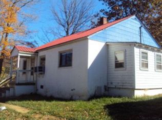 75 Hillcrest Dr, Bakersville, NC 28705