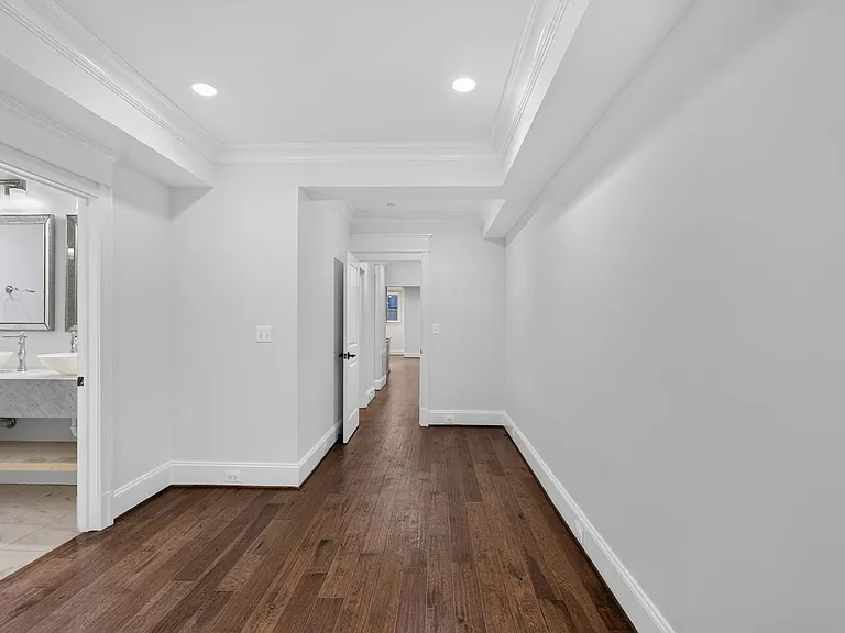 1717 Euclid St NW #1 — Photo 22
