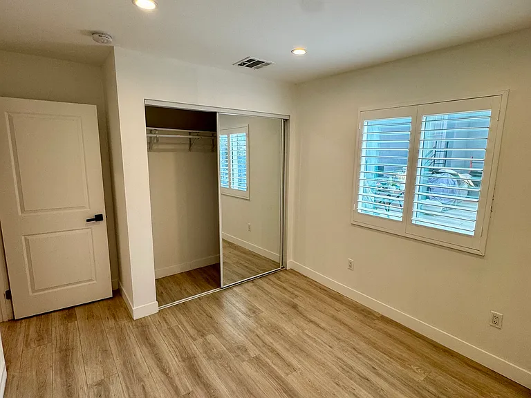 7755 Beckett St — Photo 10