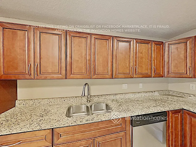 7406 Overlook Dr — Photo 12