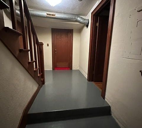 5th image of 6234 NE Glisan St
