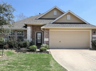 1812 Winding Trail Ln, Alvin, TX 77511