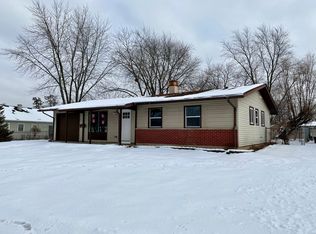 715 Rambler Ct, Streamwood, IL 60107