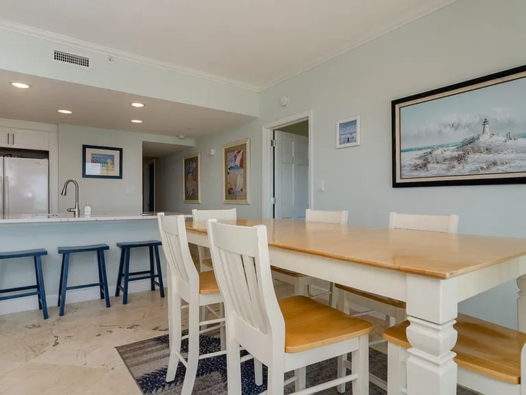 2400 N Lumina Ave #2 — Photo 14