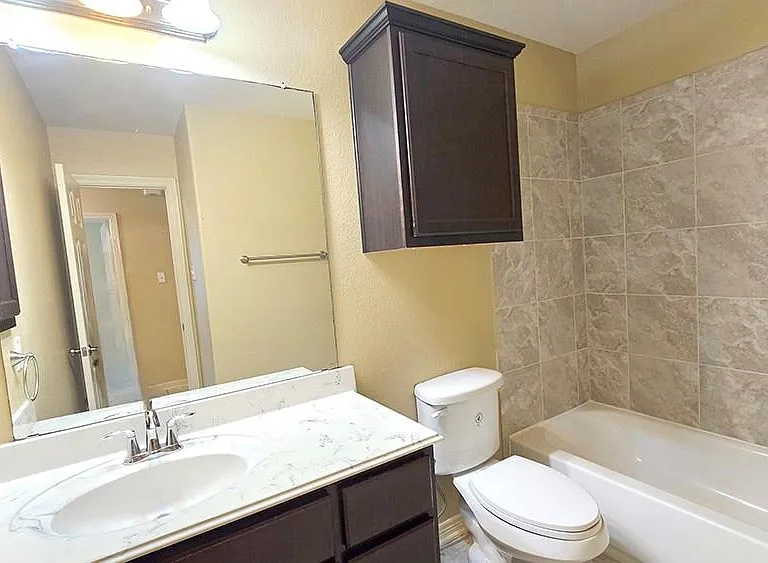 8031 Canyon St — Photo 16