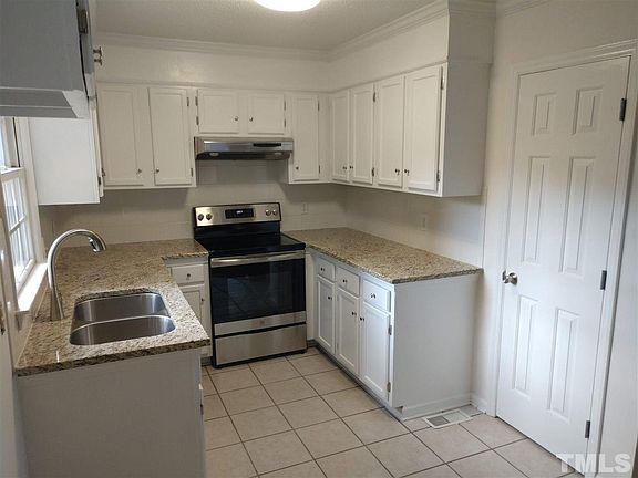 2nd image of 2714 Woodmont Dr
