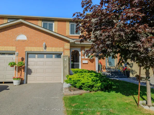 811 Wilson Rd N #23, Oshawa, ON L1G 7Z5