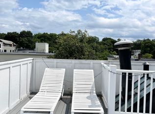 40 Cameron St #7, Brookline, MA 02445