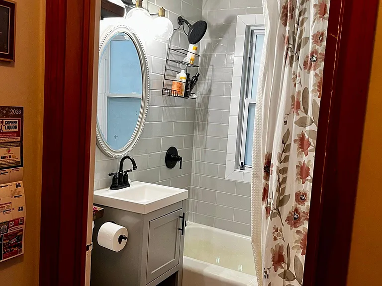 2524 Johnson St NE — Photo 13