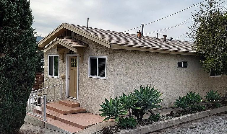 1st image of 3335 Idell St