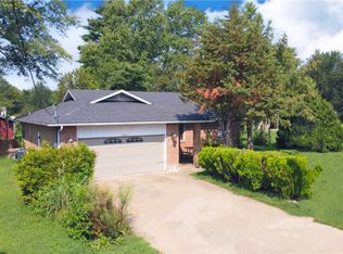 1500 Monte Northeast Rd, Rogers, AR 72756