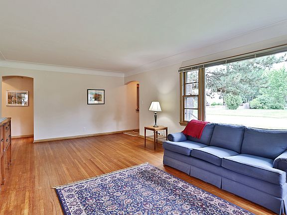 3rd image of 8621 Dupont Ave S