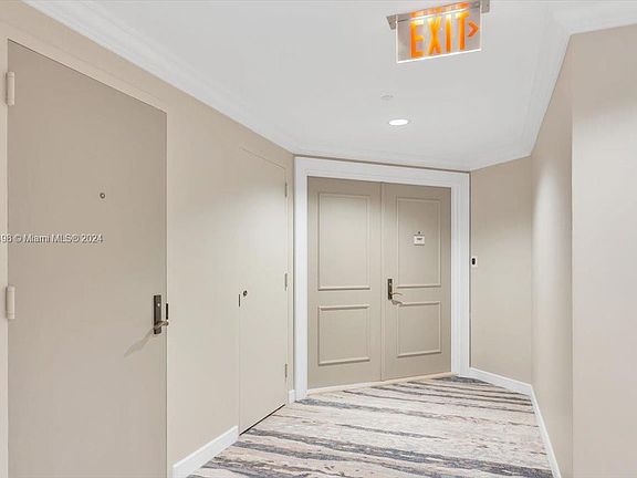 2nd image of 7000 Island Blvd APT 1607